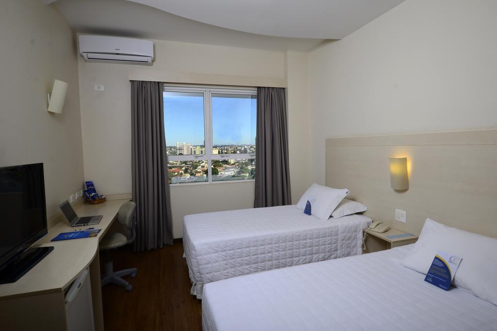 Hotel Golden Blue